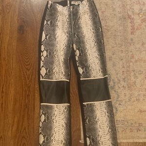IAMGIA SNAKE PANTS